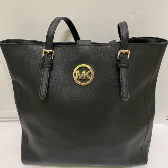 Michael Kors Black Safiano Leather Long Handle Tote - Picture 4 of 15